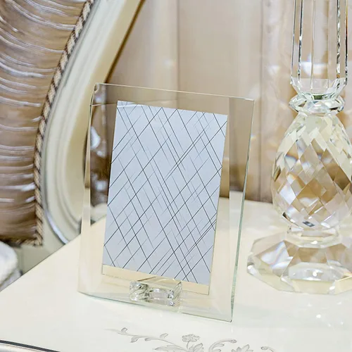 Vista 3 de Marco de fotos de cristal de 4 x 6 pulgadas con caja de regalo decorativo para regalo de boda en casa