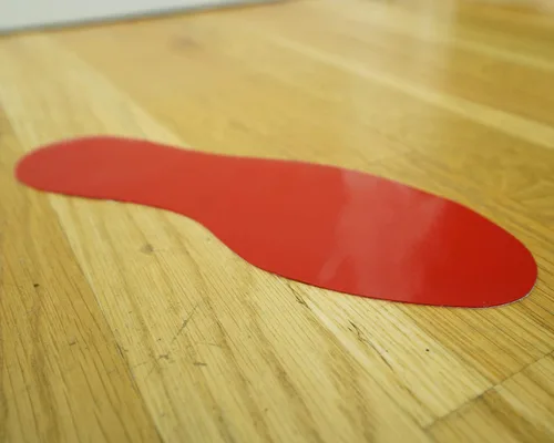 Vista 7 de ifloortape Huellas negras de 9.5 pulgadas para organización magra 5S, las marcas del suelo tienen adhesivo industrial resistente con forro extraíble