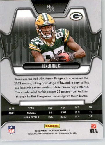 Vista 2 de 2022 Panini Playbook #135 Romeo Doubs RC Rookie Card Green Bay Packers Official NFL Football Card in Raw (NM or Better) Condition