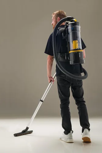 Vista 4 de Prolux 2.0 Aspiradora Comercial Sin Bolsa Tipo Mochila HEPA - Modelo Pro para Limpiadores Profesionales