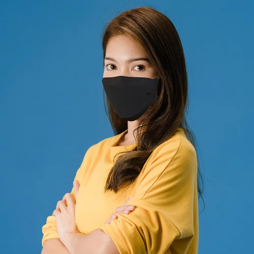 Vista 4 de KN FLAX Paquete de 40 cubrebocas KF94 para adultos (negro) [fabricado en Corea] [40 empaquetados individualmente], mascarilla contra el polvo negra