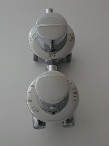 Vista 4 de Válvula termostática de ducha o grifo mezclador de baño kit de casete de reparación 111x