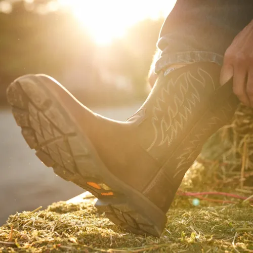 Vista 8 de ARIAT Botas de trabajo para hombre Groundbreaker con punta cuadrada ancha