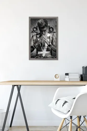 Vista 6 de Trends International Justin Bieber - Póster de pared de propósito, 14.725 x 22.375 pulgadas, versión enmarcada de madera de granero