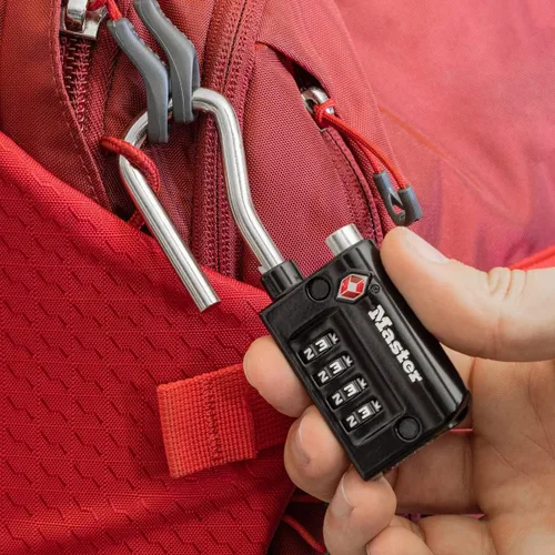 Vista 4 de Master Lock Candado, establece tu propia combinación de candado para equipaje aceptado por la TSA, 1-5/16 pulgadas de ancho, 4696D, negro