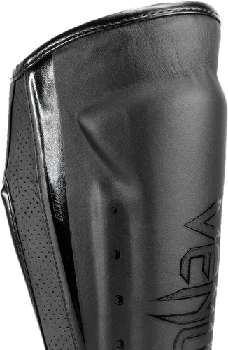 Vista 4 de Venum Venum Elite Evo – Espinilleras Negro/Negro