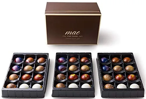 Vista 8 de 12 bombones de chocolate gourmet clásicos