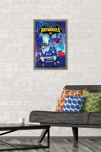 Vista 2 de Trends International DC Comics TV Batwheels - Póster de pared de arte clave, 22.4 pulgadas de largo x 14.7 W, versión enmarcada de madera de granero