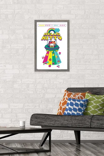 Vista 2 de Trends International Hello Kitty: 22 Kawaii Arcade - Póster de pared de alienígena, 22.4 pulgadas de largo x 14.7 W, versión enmarcada de madera
