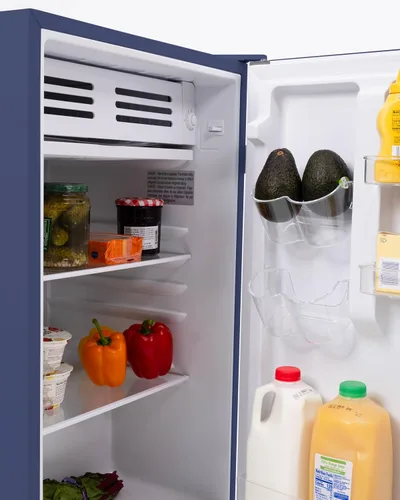 Vista 5 de Frigidaire Mini refrigerador, compartimento compacto para congelador, control de termostato ajustable, puerta reversible, serie contemporánea, 4.5