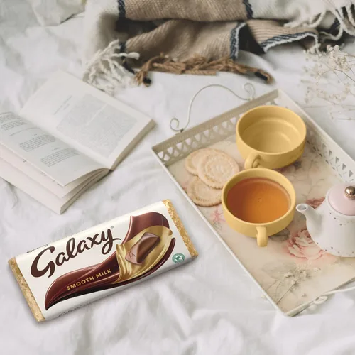 Vista 7 de Bloque de chocolate con leche suave Galaxy 3.53 oz (paquete de 6)