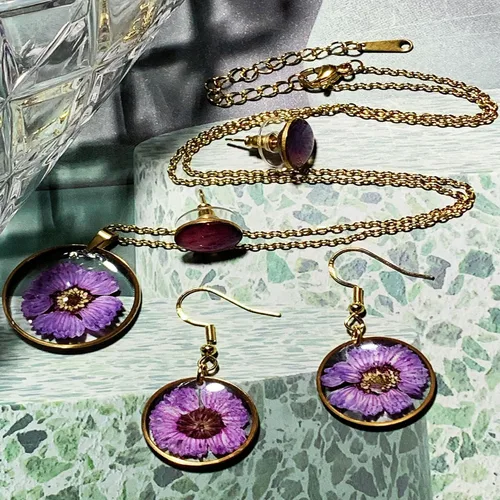 Vista 3 de FLOWER LEGEND Juego de aretes de plata esterlina 3 en 1 joyería de flores prensadas aretes de resina joyería de disfraz aretes colgantes