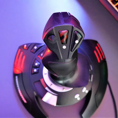 Vista 2 de ThrustmasterT. Flight hotas X Joystick para PS3y PC con desmontable Control del acelerador "categoría de Producto PCPC Vuelo Sticks