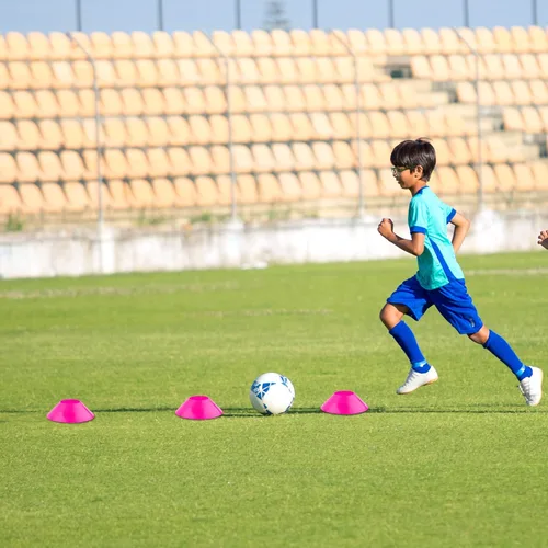 Vista 6 de 15 conos de fútbol para entrenamiento deportivo, mini conos de fútbol flexibles de agilidad deportivos, pequeños conos de práctica para fútbol