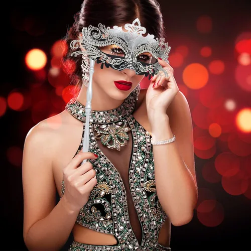 Vista 2 de Coddsmz Máscara veneciana con palo, decoración de Mardi Gras para mujer, máscara de disfraz de Halloween