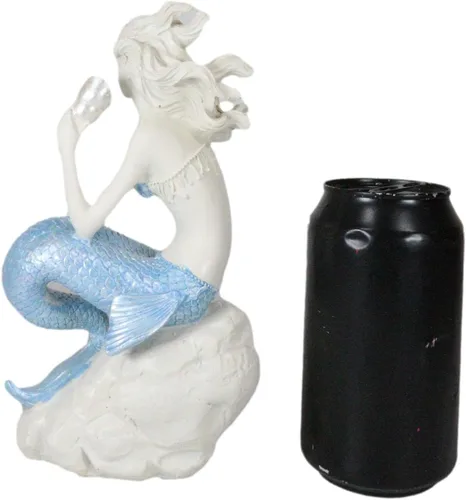 Vista 9 de Ebros Gift Diosa náutica del océano, bonita sirena con cola azul, concha, concha, estatua decorativa de 8 pulgadas de alto, diseño de sirenas