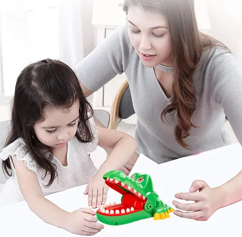 Vista 4 de Juego de Dientes de Cocodrilo para Niños, Juegos de Dentista de Dedo Mordedor de Cocodrilo Divertido Juego de Dientes de Caimán