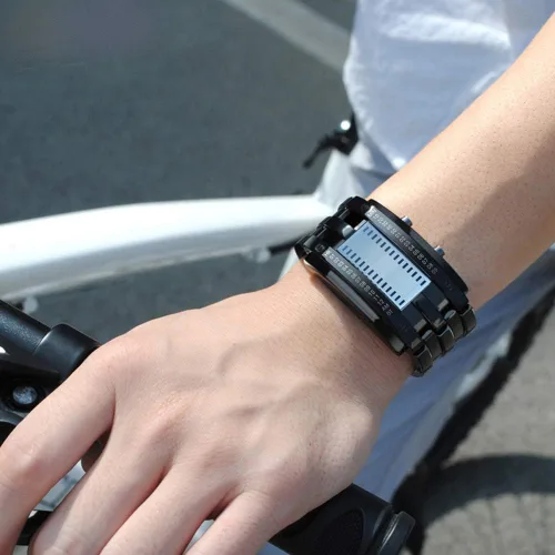 Vista 4 de FANMIS Reloj de pulsera rectangular de cuarzo de acero inoxidable con LED binario para hombre