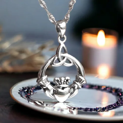 Vista 2 de 925 Sterling Silver Irish Claddagh Necklace - Trinity Celtic Knot Pendant with 20" Inch Chain - Hands Holding Heart Crown Charm - Love Celtic