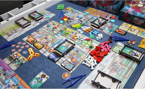 Vista 8 de Artipiagames Rush M.D. - Juego de mesa cooperativo Artipia Games - Colocación de trabajadores, estrategia, dexeridad, edades 14+, 1-4 jugadores