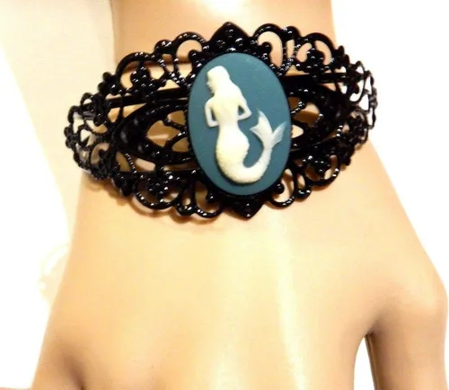 Vista 5 de Brazalete de filigrana de sirena de metal negro con diseño de sirena, color verde azulado, color marfil, Metal Metal pintura resina sintética