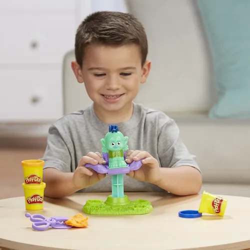 Vista 5 de Play-Doh Dreamworks Trolls Press 'N Style Salon