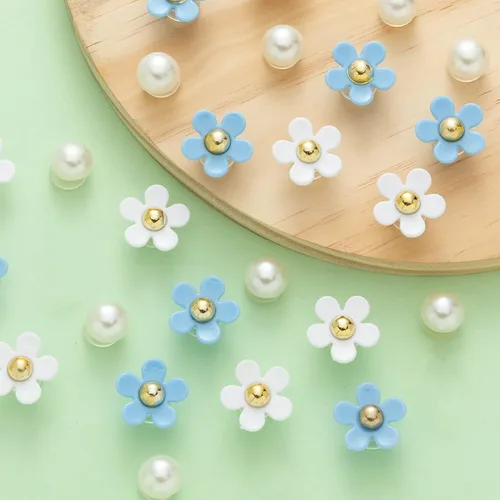 Vista 3 de NEVEGE Dijes de zapatos de flores para niñas, lindos dijes de diseño de flores para adultos, adolescentes, niños, decoración de zapatos Kawaii