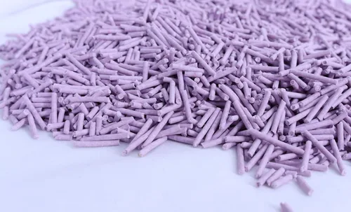 Vista 9 de Arena para gatos Tofu con aroma a lavanda 5.5 libras, lata. Se puede tirar por el inodoro o desagües, arena para gatos de bajo seguimiento