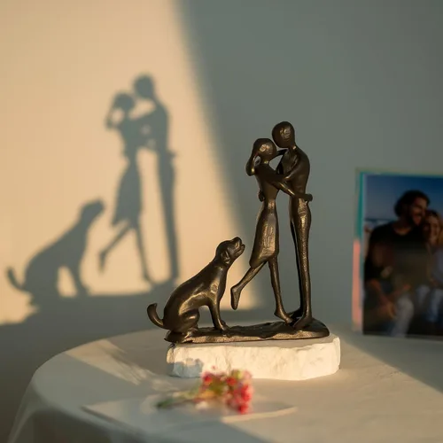 Vista 3 de Sziqiqi Regalos de hierro de aniversario para ella, escultura de amor para pareja, regalo de hierro para pareja, novia, esposa, él, estatua negra