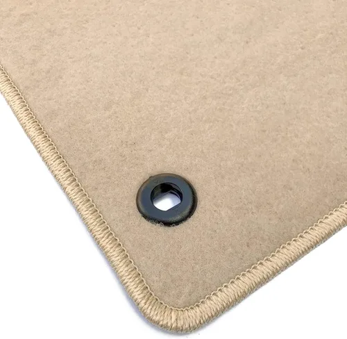 Vista 5 de IKON MOTORSPORTS, Alfombrillas compatibles con Honda Civic 2022-2026 y Acura Integra 2023-2026, juego de 4 alfombras de repuesto de nailon beige