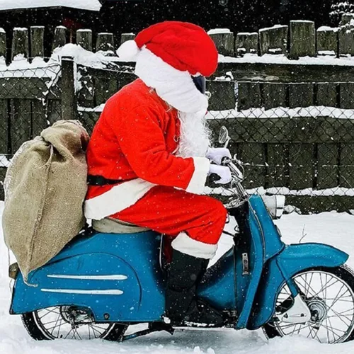 Vista 3 de Cubierta de casco de motocicleta de Papá Noel de Navidad, accesorios de decoración para montar en Navidad, Santa motocicleta, cubierta de casco