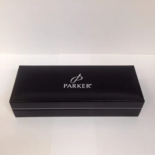 Vista 2 de Juego de 2 cajas de regalo vacías Parker Luxury Black Pen Box