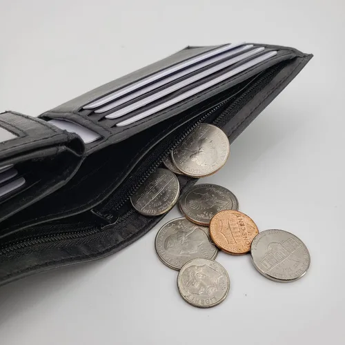 Vista 6 de AG Wallets - Cartera de cuero plegable con doble solapa central para hombre, con 3 ventanas de identificación, capacidad para 12 tarjetas