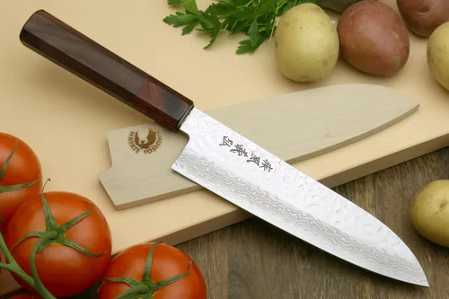 Vista 2 de Yoshihiro VG-10 Cuchillo de chef japonés multiusos de Damasco Santoku de 46 capas (mango de palisandro de 7 pulgadas)