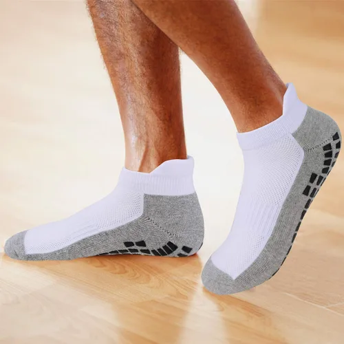 Vista 2 de JHM Calcetines deportivos antideslizantes antideslizantes de corte corto para hospital, deportes, atléticos con empuñaduras