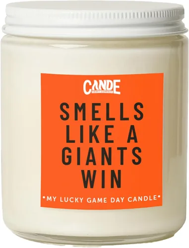 Vista 21 de Huele como una Victoria de los Dodgers Vela – Vela Perfumada Inspirada en LA – Fragancia de Bosques y Pastel de Cumpleaños – Quema de Larga Duración