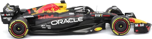 Vista 3 de Bburago 1:24 2023 Race Oracle Red Bull RB19 - Coche fundido a presión con figura #1 de Verstappen