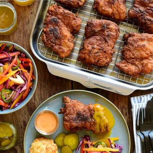 Vista 4 de Hestan Provisions OvenBond - Sartén mediana de acero inoxidable con revestimiento triple de 12 x 15 pulgadas