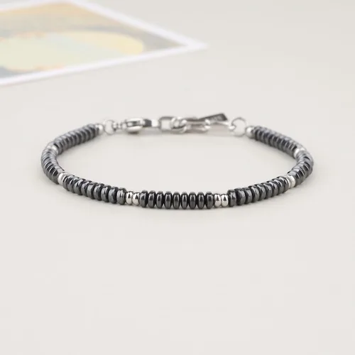 Vista 5 de GAVU Pulsera de cuentas de hematita para hombre