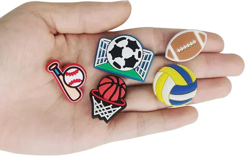 Vista 5 de IOKUKI Dijes para zapatos, 35 unidades, para adolescentes, baloncesto, fútbol, voleibol, béisbol, videojuegos, astronautas y pines deportivos