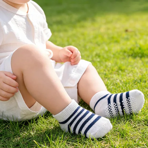 Vista 7 de Looching Calcetines tobilleros antideslizantes para bebés y niños pequeños, 12 pares de calcetines antideslizantes de algodón para niños y niñas