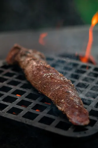 Vista 11 de Black Earth Teppan XL - Parrilla de leña - Rejilla de acero al carbono y superficie plana Teppanyaki - Parrilla de 1200 pulgadas cuadradas +