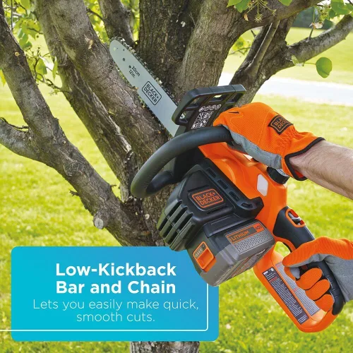 Vista 4 de Motosierra inalámbrica Black & Decker de 40 voltios, Incluye batería de 40V, Negro