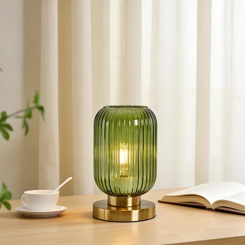 Vista 9 de NKU Lámpara de mesa moderna de mediados de siglo con pantalla de vidrio acanalado ámbar y acabado dorado, luz regulable para mesita de noche