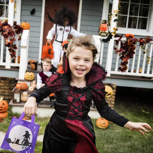 Vista 2 de CCINEE 24 bolsas no tejidas para golosinas, 8 bolsas de fiesta con patrón de Halloween, bolsas de fiesta con asas para niños, suministros de regalo