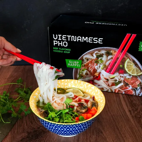 Vista 5 de Snapdragon Tazones Pho a granel – Paquete de 9 fideos instantáneos con caldo Pho Slurpable y fideos de taza de arroz sin gluten. Microondas de 3