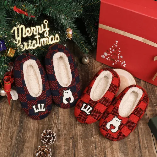 Vista 7 de Zizor Warm Christmas Slippers for Family, Bear Kid Slippers for Girls Boys, Winter House Shoes for Child Indoor