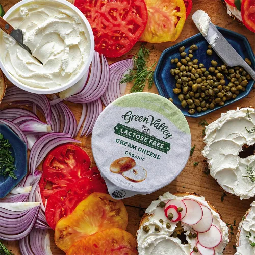 Vista 4 de Green Valley Queso Crema Orgánico Sin Lactosa, envase de 8 onzas