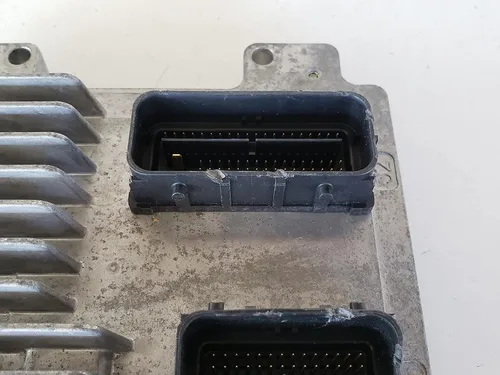 Vista 5 de 12642927 CHEVROLET 09-3 CRUZE ECM remanufacturado ECU
