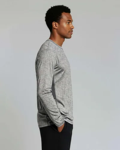 Vista 5 de Real Essentials Paquete de 4 unidades camiseta de manga larga para hombre Dry Fit, disipa la humedad, protección solar FPU 50+ contra rayos